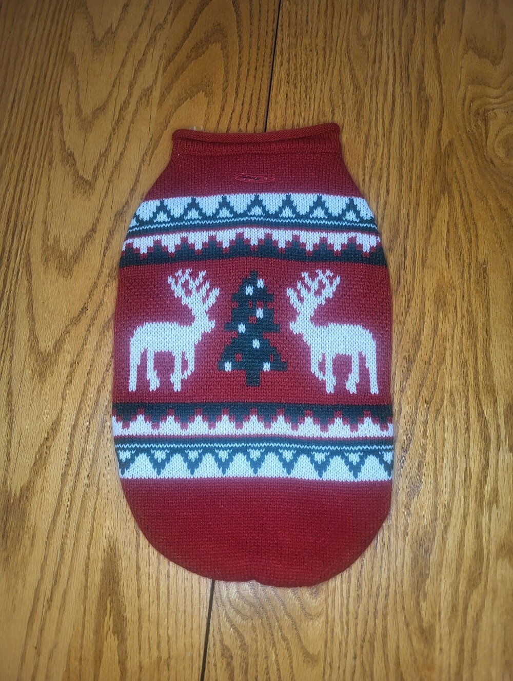 ✨️Beaver Canoe Holiday Dog Sweater sz Med